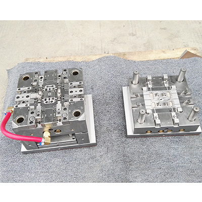 Molde de inyección automotriz profesional para fusibles de cartucho