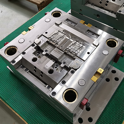 plastic insert mold 139 86c