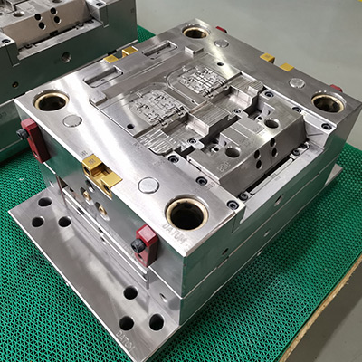 plastic insert mold 139 86d