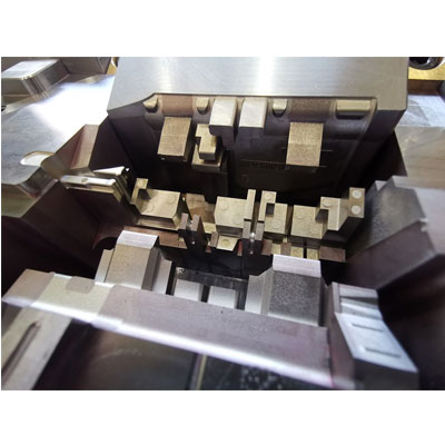 injection mold making 3